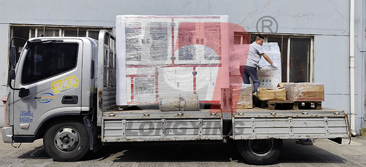 龍應(yīng)LY-450全伺服透明膜三維包裝機(jī)發(fā)貨 龍應(yīng)LY-450全伺服透明膜三維包裝機(jī)發(fā)貨